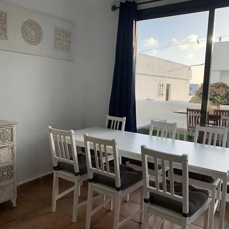 Urb Canas B3 * Tarifa